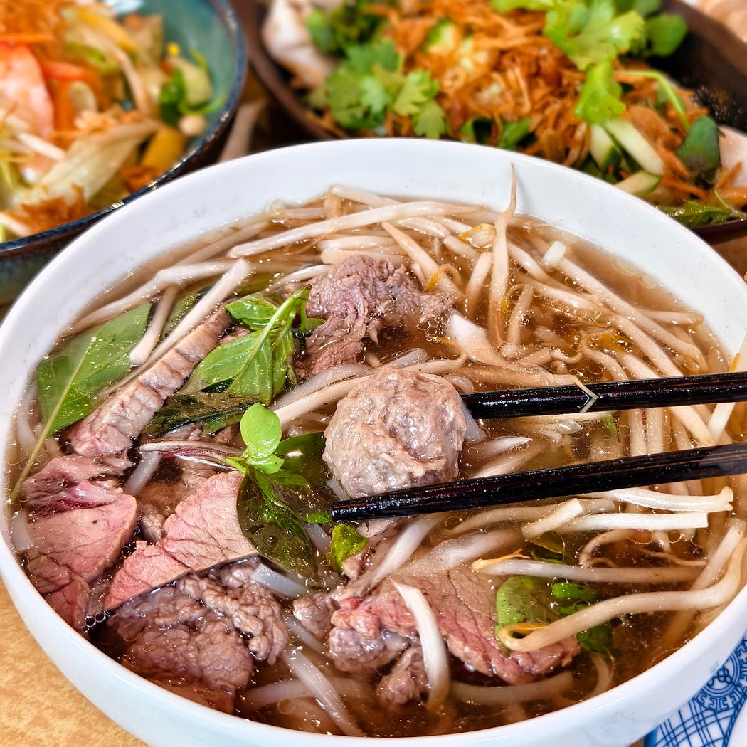 Viêt Phô 1